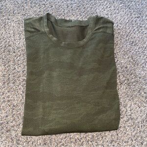 Lululemon Green Long Sleeve